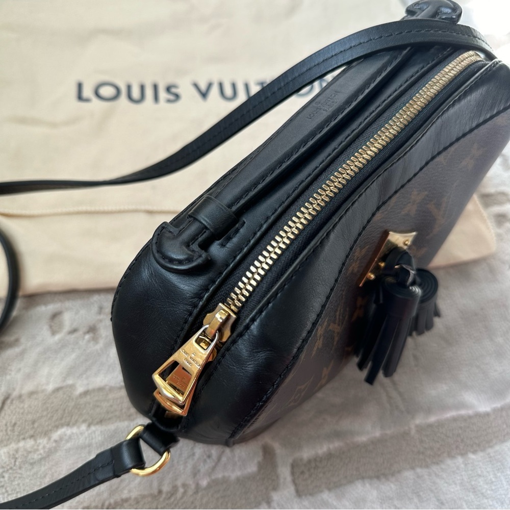 Authentic/ Pre-loved LOUIS VUITTON Monogram Saintonge - Picture 11 of 12
